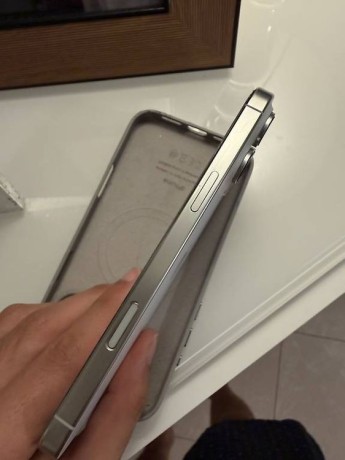 iphone-16-pro-max-256-gb-big-4