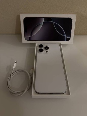 iphone-16-pro-max-256-gb-big-2